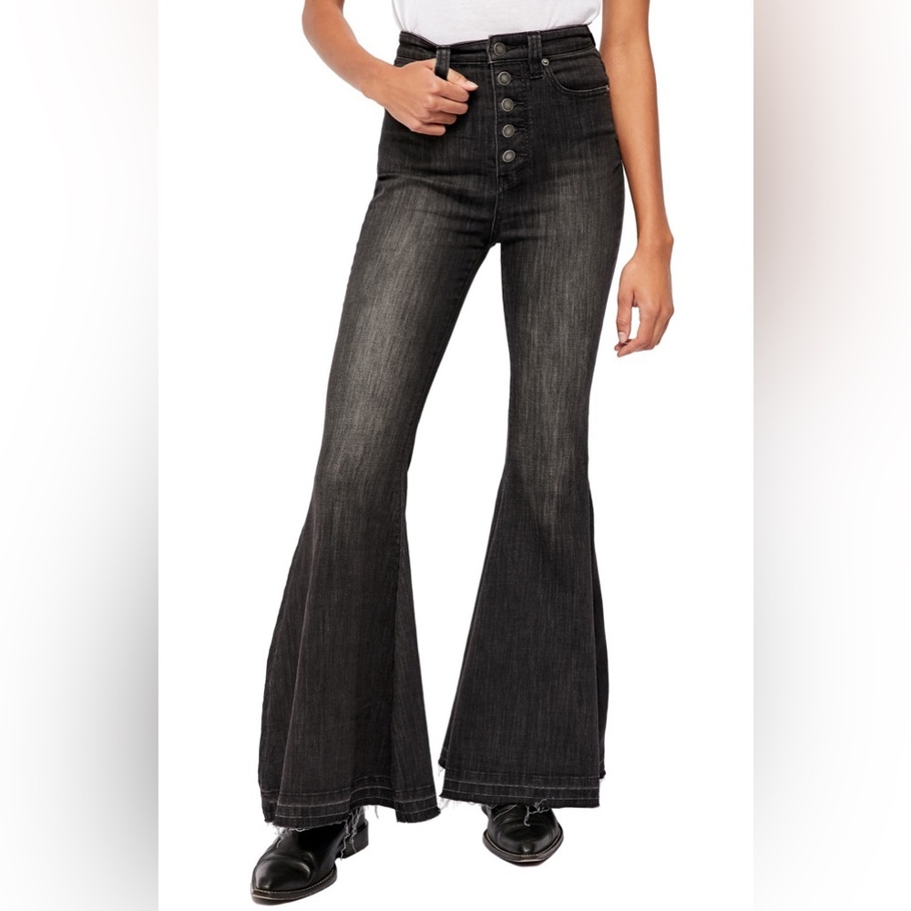 Free People Irreplaceable High Waist Flare Jeans Black 25095